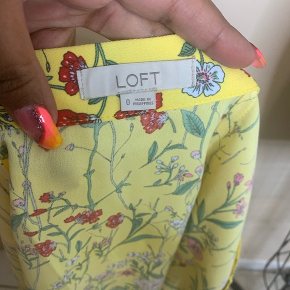 0201 Loft YELLOW FLORAL WRAP SKIRT Sz 0 - Picture 5 of 8